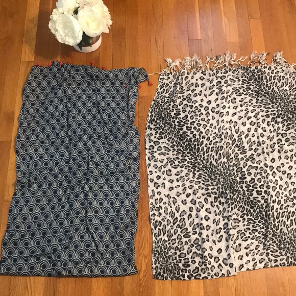 Patterned Scarf Bundle - Picture 2 of 2